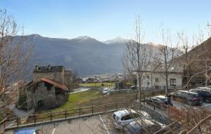 Beautiful Apartment In Châtillon