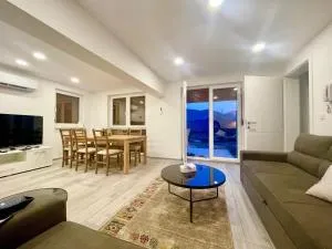 Sky view villa - 哈季奇