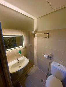 Grass Residences Elegant Staycation