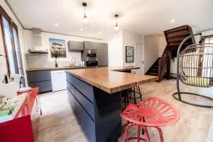 Maison et jardin au Domaine universitaire Pessac - 塔朗斯