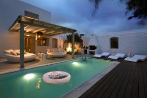Stunning 4Bed Villa with Pool in Kalafatis Spilia