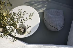 Stunning 4Bed Villa with Pool in Kalafatis Spilia