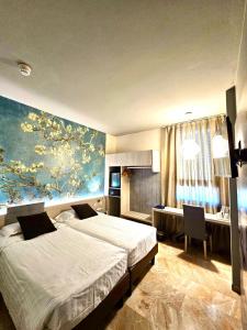 Standard Twin Room room in Canova Hotel