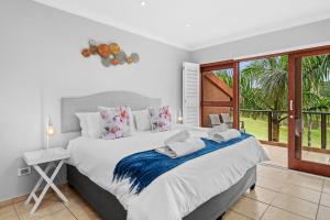 San Lameer 10429 - 5 Bedroom Superior - 10 pax - San Lameer Rental Agency