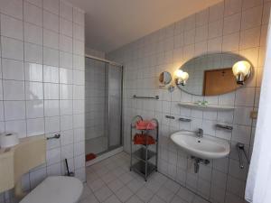 One-Bedroom Apartment room in Pension Voss