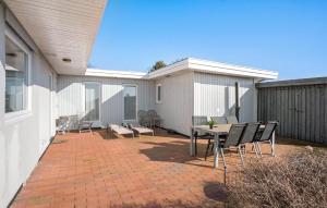 Gorgeous Home In Assens With Kitchen