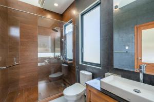 Biệt Thự 3 Phòng Ngủ (Three-Bedroom Villa)