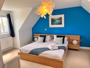 Wonderful Beach House Just 250m From The Sea