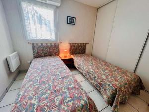 Quiberon: Apt 3 pièces 52m², 4 pers, centre ville, balcon, parking - FR-1-478-188