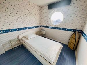 Quiberon: Charmant T3 avec terrasse, 20m de la plage, parking, animaux acceptés - FR-1-478-29