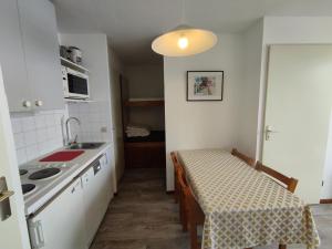 Studio 4 pers Plagne Soleil, balcon, proche pistes - FR-1-181-2686