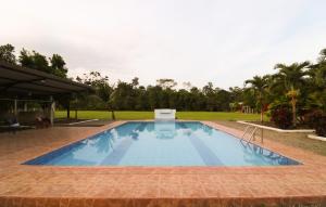 PARADISE LODGE