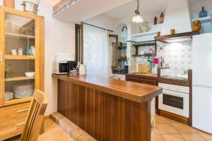 Charming villa in Manacor with shared pool.