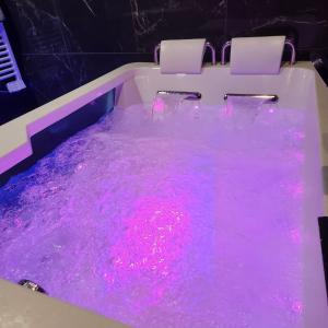Appartements Loveroom Pau : photos des chambres