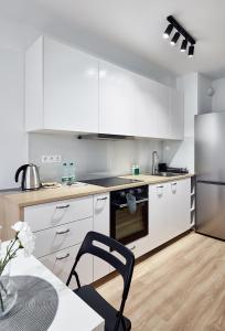 Sielawy Modern Apartment by BookingHost