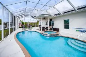 Lanai, Private Pool Lehigh Acres Home - ليهاي أكريس