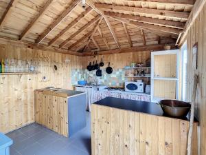 Tentes de luxe Anouchka O fil 2 l-eau, yourte en bord de Lac : photos des chambres