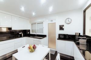 Apto. Plaza Séneca Alicante centro