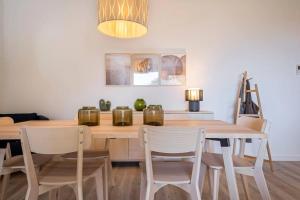 CENTRAL LOCATION - WITH POOL