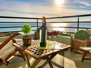 Luxury Seaview Apartment