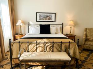 Hotel Manoir DAuteuil - Par Aneyro