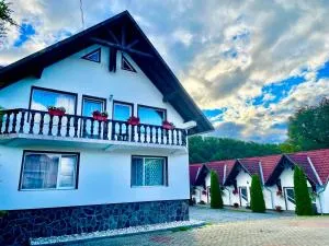 Casa Flamingo - Călugăreni