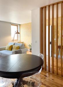 Two-Bedroom Apartment room in Cozy Lisbon Graça