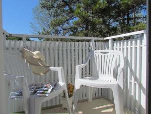 Stay near the beach and thermal area