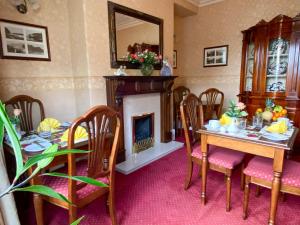 Number 10 Bed & Breakfast