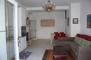 Apartment with Garden View