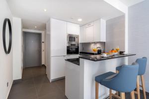 Escape in Trendy Triplex with Terrace in the Heart of Madrid Toledo atico II