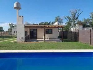 El Campito Casa con pileta en Monte - Abbott