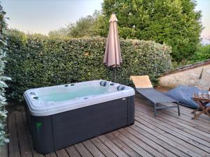 Le SPA dAdélaïde son jacuzzi privé