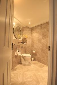 Streamside Apartments