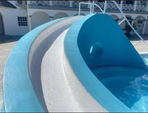 Apartment by the Beach Sleeps 4