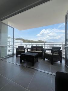 Aqualina Orange Girardot, décimo piso