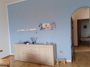 LA FINESTRA SUL MARE