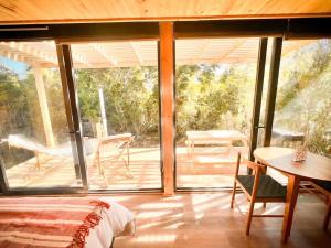 OUTSCAPE l Espectacular Cabaña en Lago Chapo