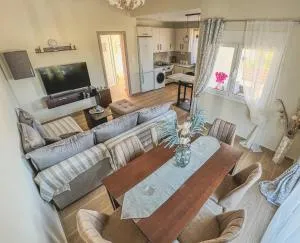 Alyki Salamina House - Aiándion