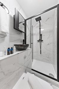 Modern One Bedroom Flat - Sleeps 3 - Near London Zoo, Regents Park, Camden Market - London NW3 Finchley Road