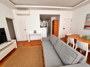 Encantador 3 cuartos frente a la playa