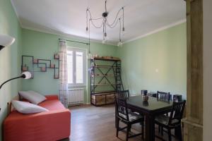 Appartamento per quattro vicino al Pigneto, Metro C Malatesta per il Colosseo a 5 minuti, Wi-Fi, AC