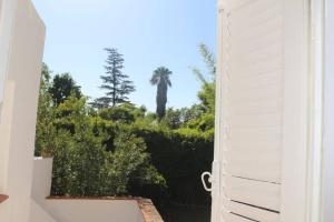 A un paso del Parque