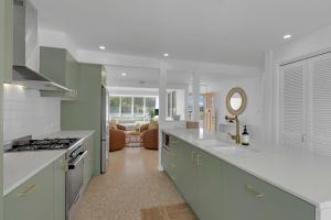 The Palms, Jervis Bay