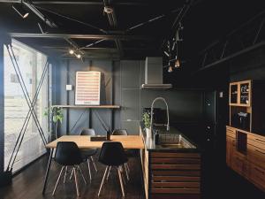 LOGIN OKINAWA-garage-