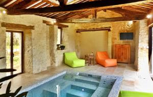 Maisons de vacances Le Causse : Maison de Vacances 3 Chambres 