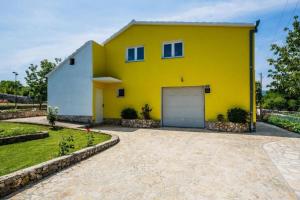 Family friendly house with a swimming pool Primorski Dolac, Zagora - 22653