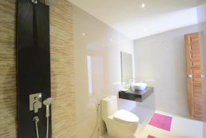 Rocking Chair Pool Villa