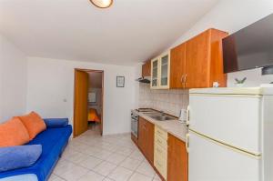 Apartments with parking space Rtina - Miocici, Zadar - 13072