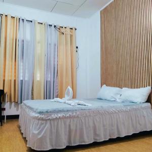 HOST HOMES - CASA ELIZA